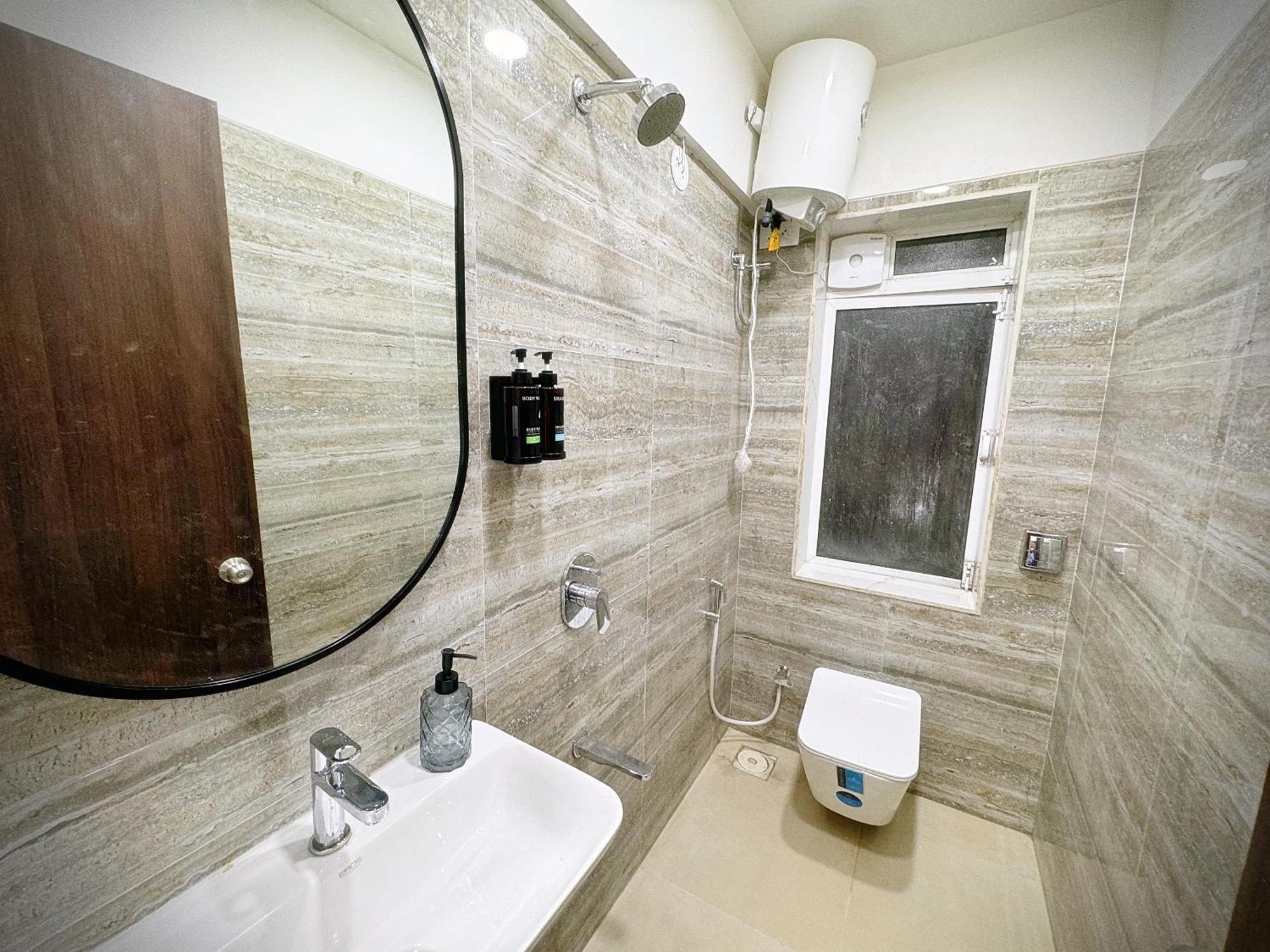 The Orion Premium Suites Mumbai Luaran gambar